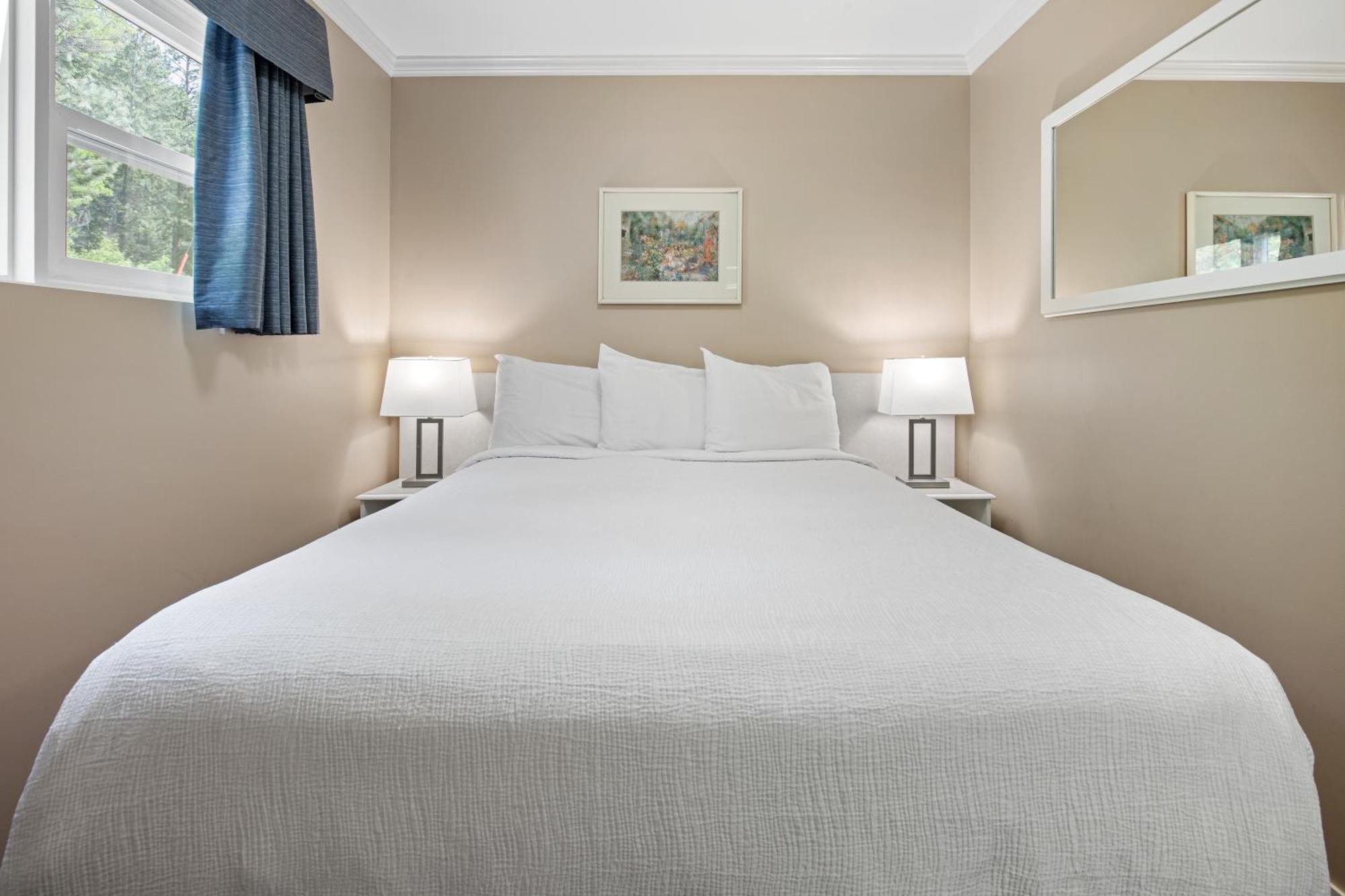 Glenwood Inn & Suites Trail Bagian luar foto