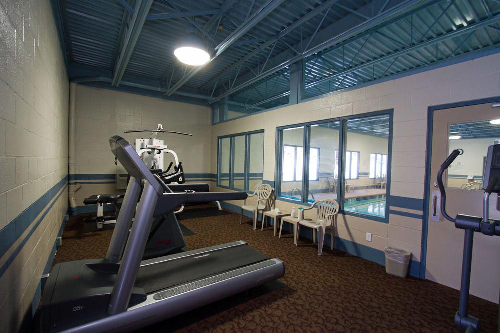 Glenwood Inn & Suites Trail Bagian luar foto