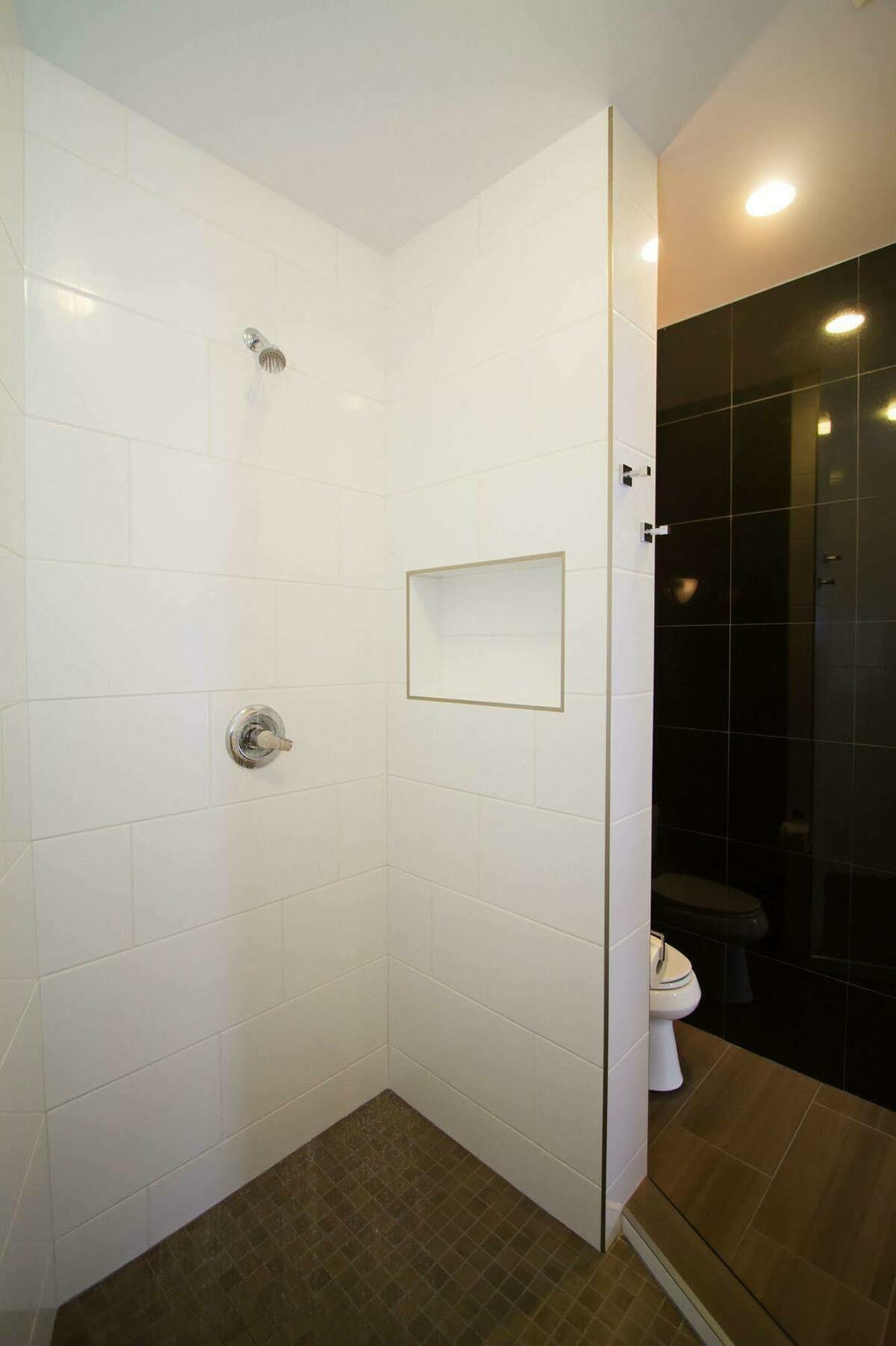 Glenwood Inn & Suites Trail Bagian luar foto